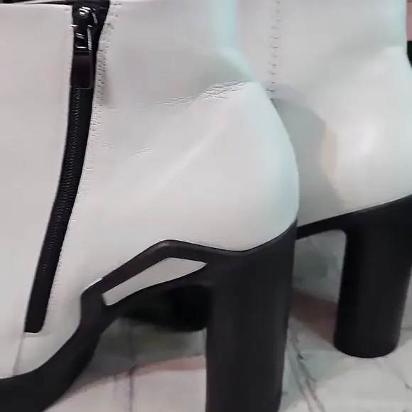 Ecco Runway Inspired Shape Sculpted Motion 75 White Ankle Boots 42 - Picture 11 of 16